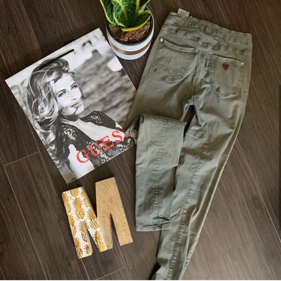 Guess Olive Green Jeans - Picture 2 of 7